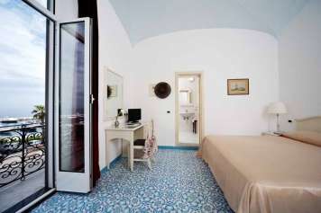 Hotel Terme Villa Svizzera - mese di Settembre - Hotel Villa Svizzera-Lacco Ameno